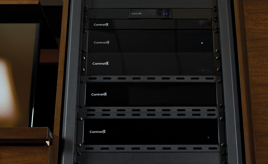 amplifiers_receivers_background